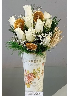 La Jarden Vazoda 9 Adet Beyaz Gül