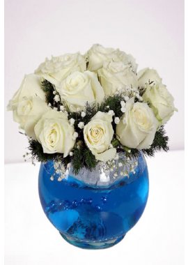 Cam Fanusta Beyaz Güller 15 Adet