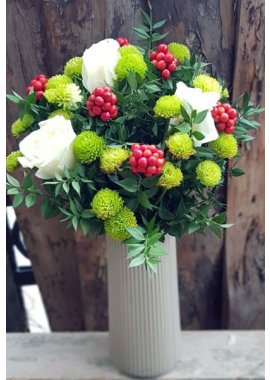 Pleksi Vazoda Kokina, Beyaz Gül ve Yeşil Ponpon Krizantem